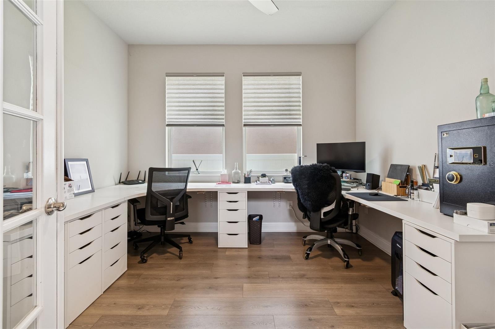 Image 31 of 78 For 2407 Carmen Street