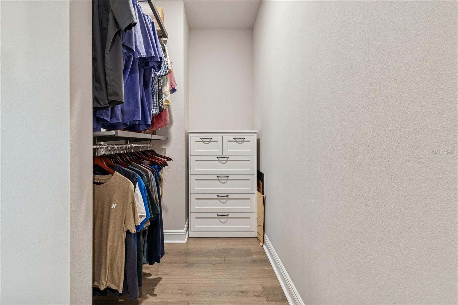 Image 46 of 78 For 2407 Carmen Street