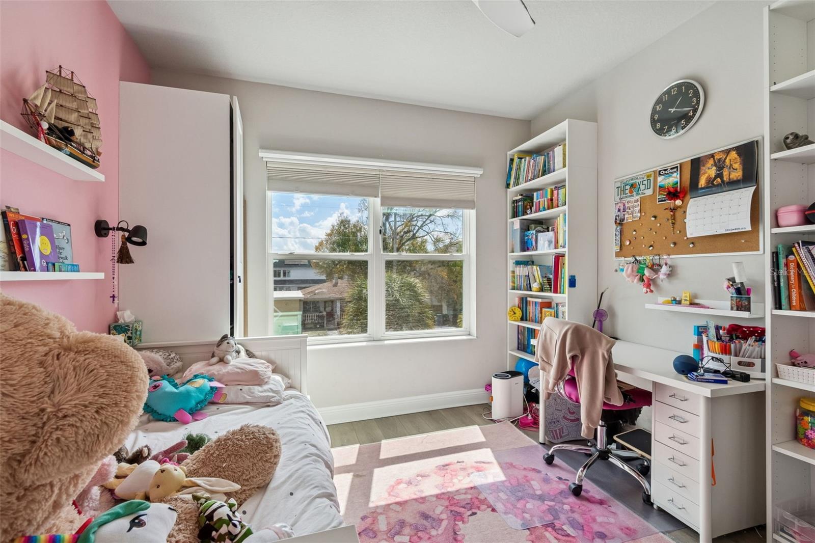 Image 53 of 78 For 2407 Carmen Street