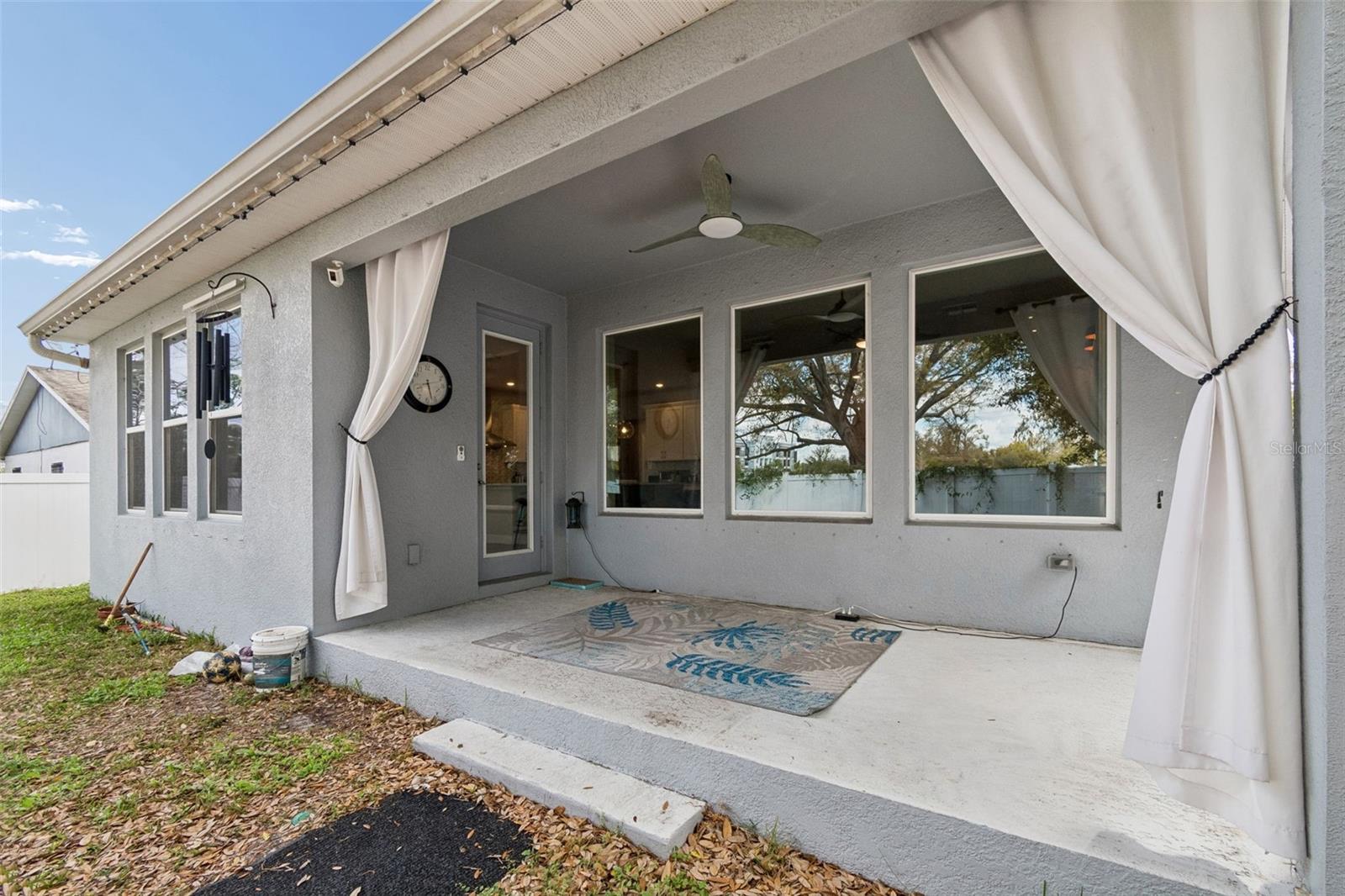 Image 64 of 78 For 2407 Carmen Street