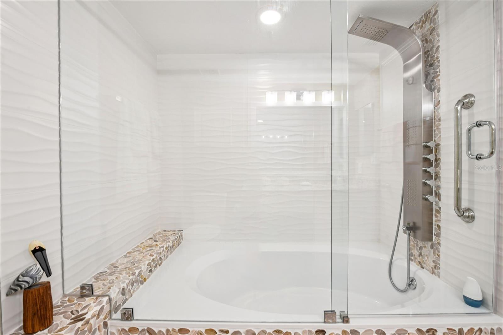 Image 32 of 81 For 3757 Atlantic Avenue 1201