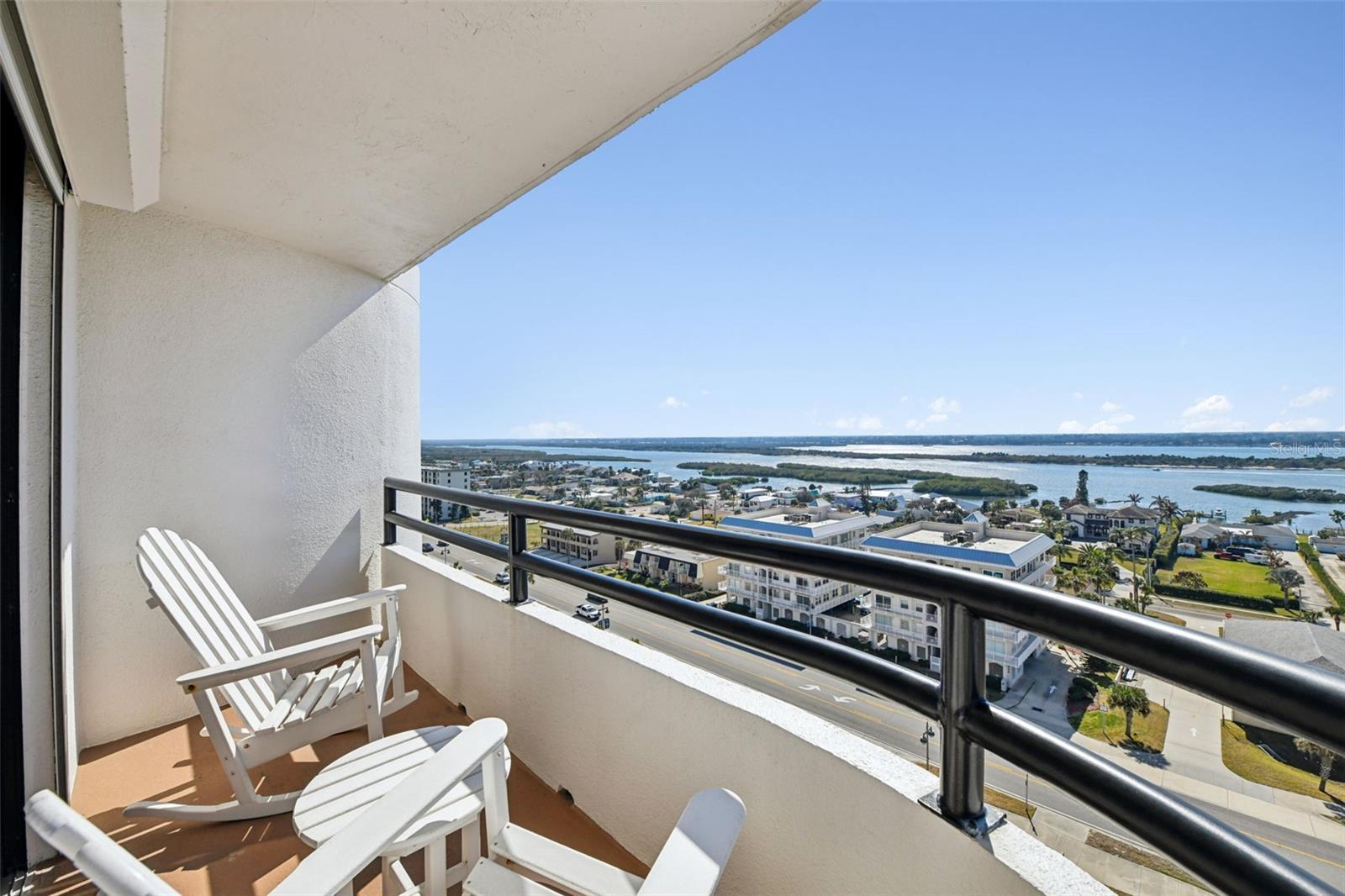 Image 48 of 81 For 3757 Atlantic Avenue 1201