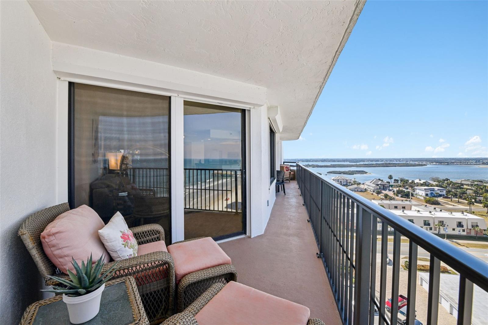 Image 50 of 81 For 3757 Atlantic Avenue 1201