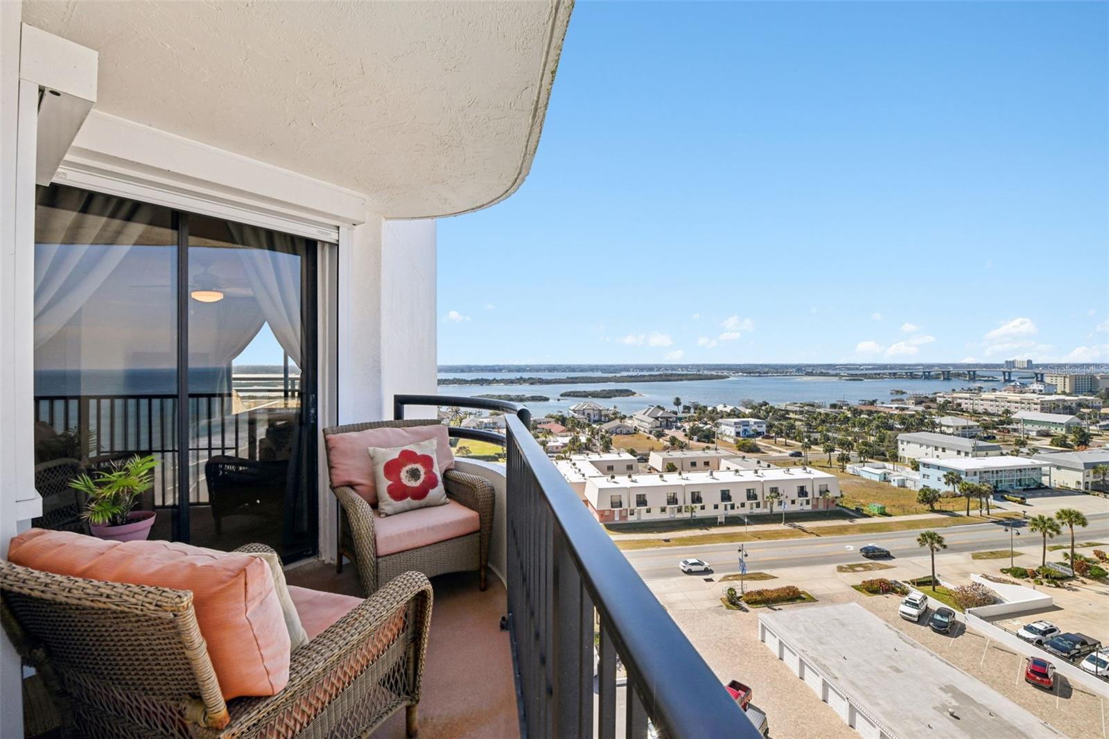 Image 54 of 81 For 3757 Atlantic Avenue 1201