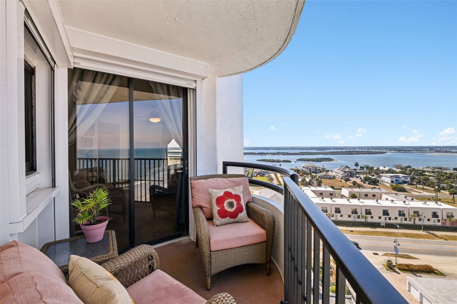 Image 55 of 81 For 3757 Atlantic Avenue 1201