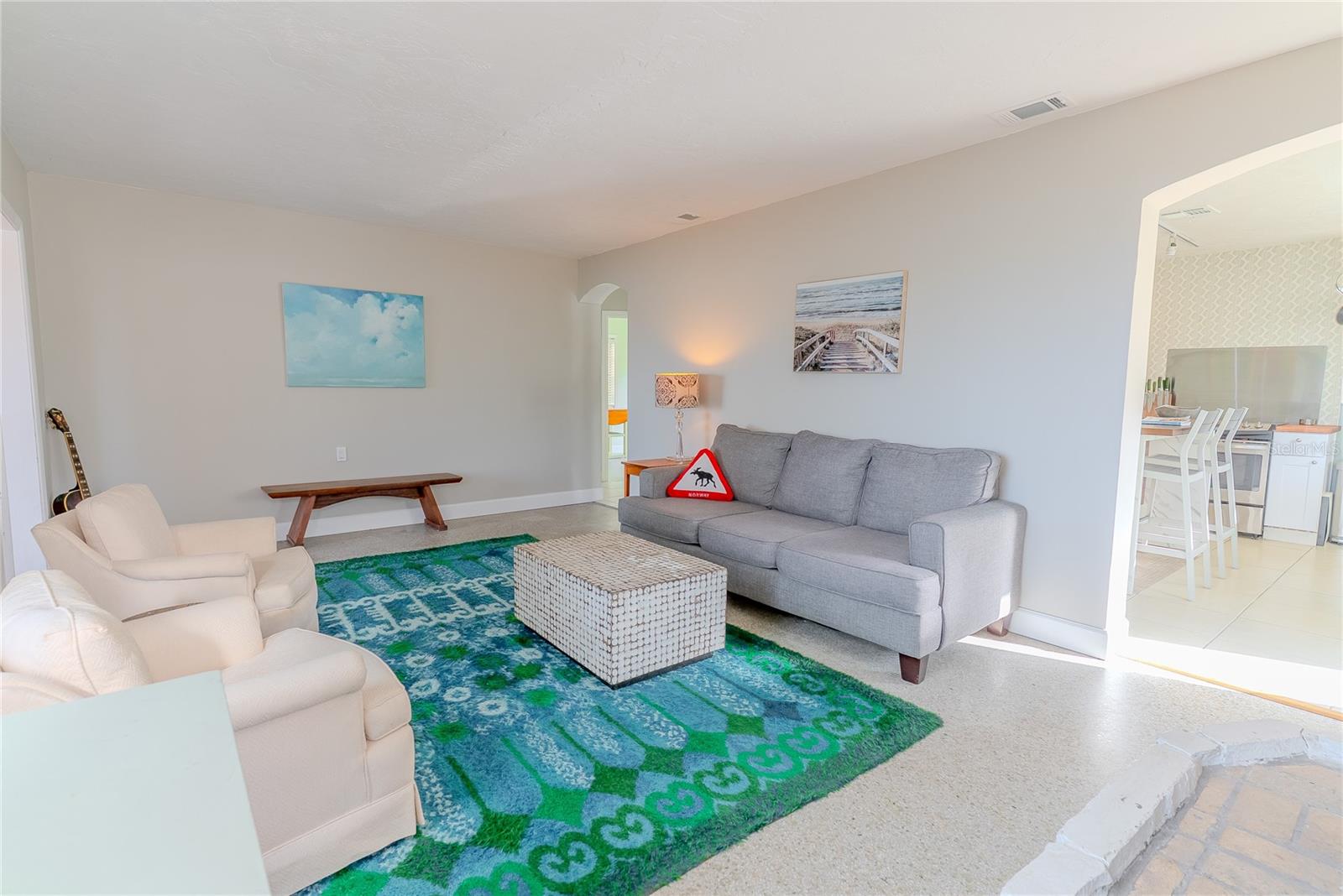 Listing photo id 14 for 412 20th Avenue