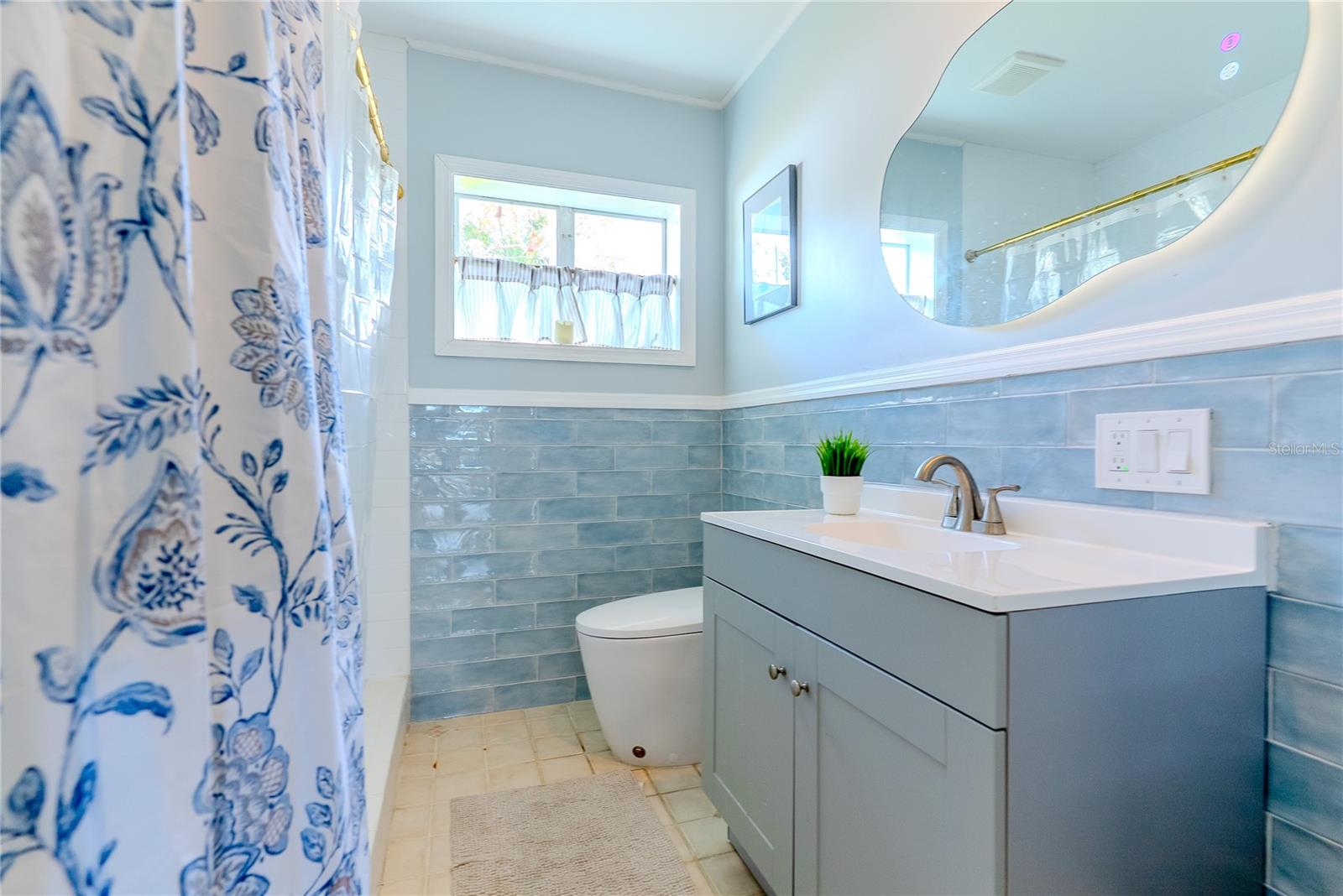 Listing photo id 22 for 412 20th Avenue