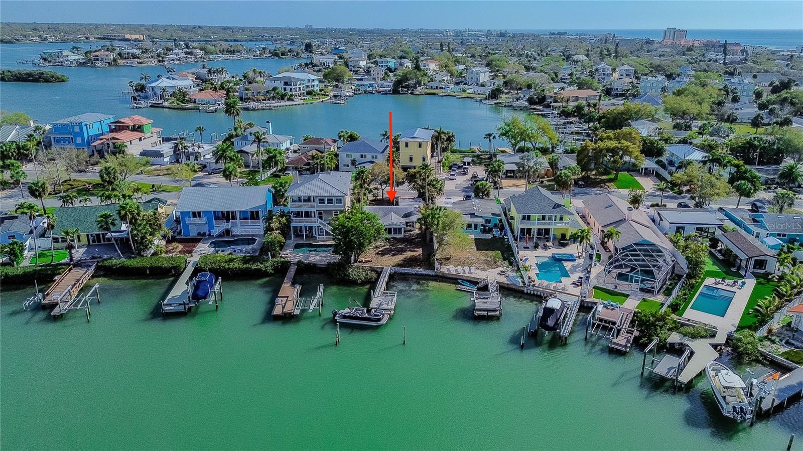 Listing photo id 5 for 412 20th Avenue