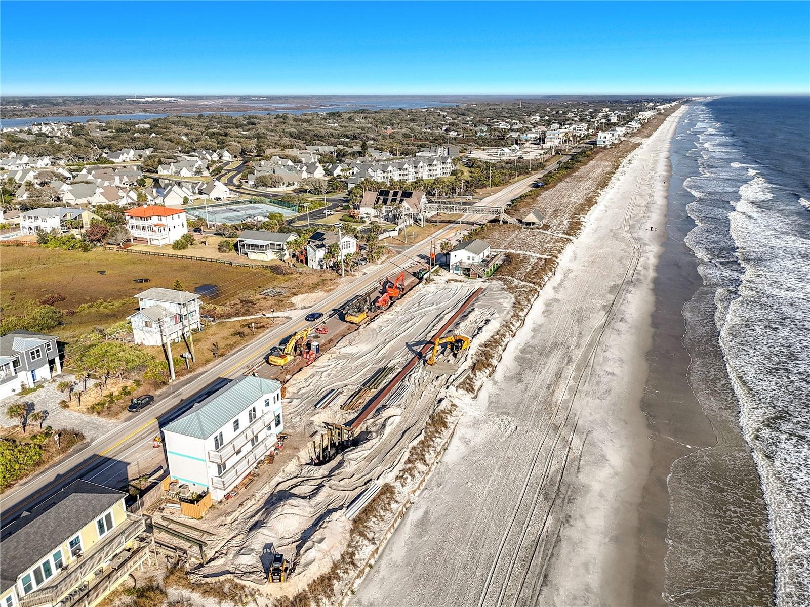 Listing photo id 11 for 3560 Coastal Highway