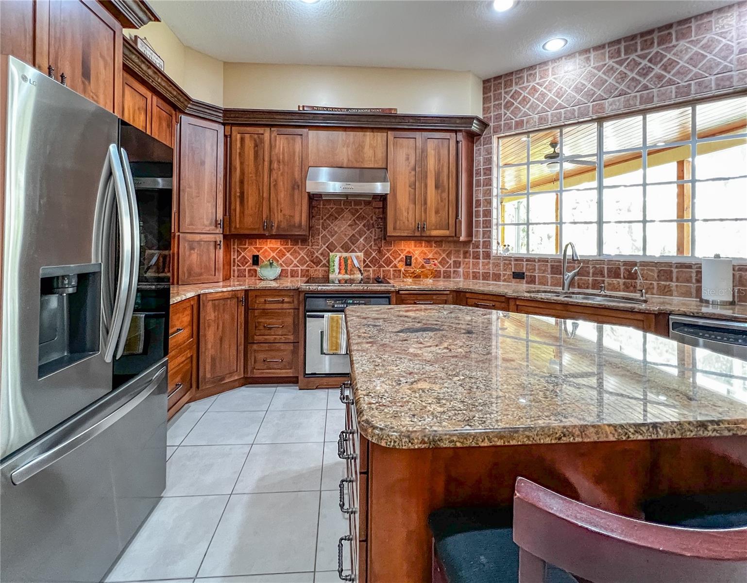 Image 11 of 95 For 8422 Shenandoah Run