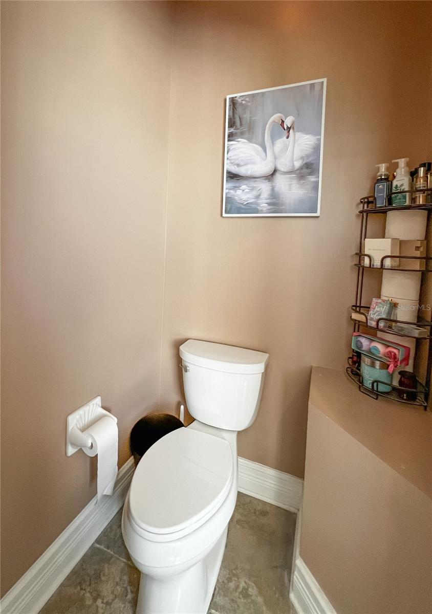 Image 34 of 95 For 8422 Shenandoah Run