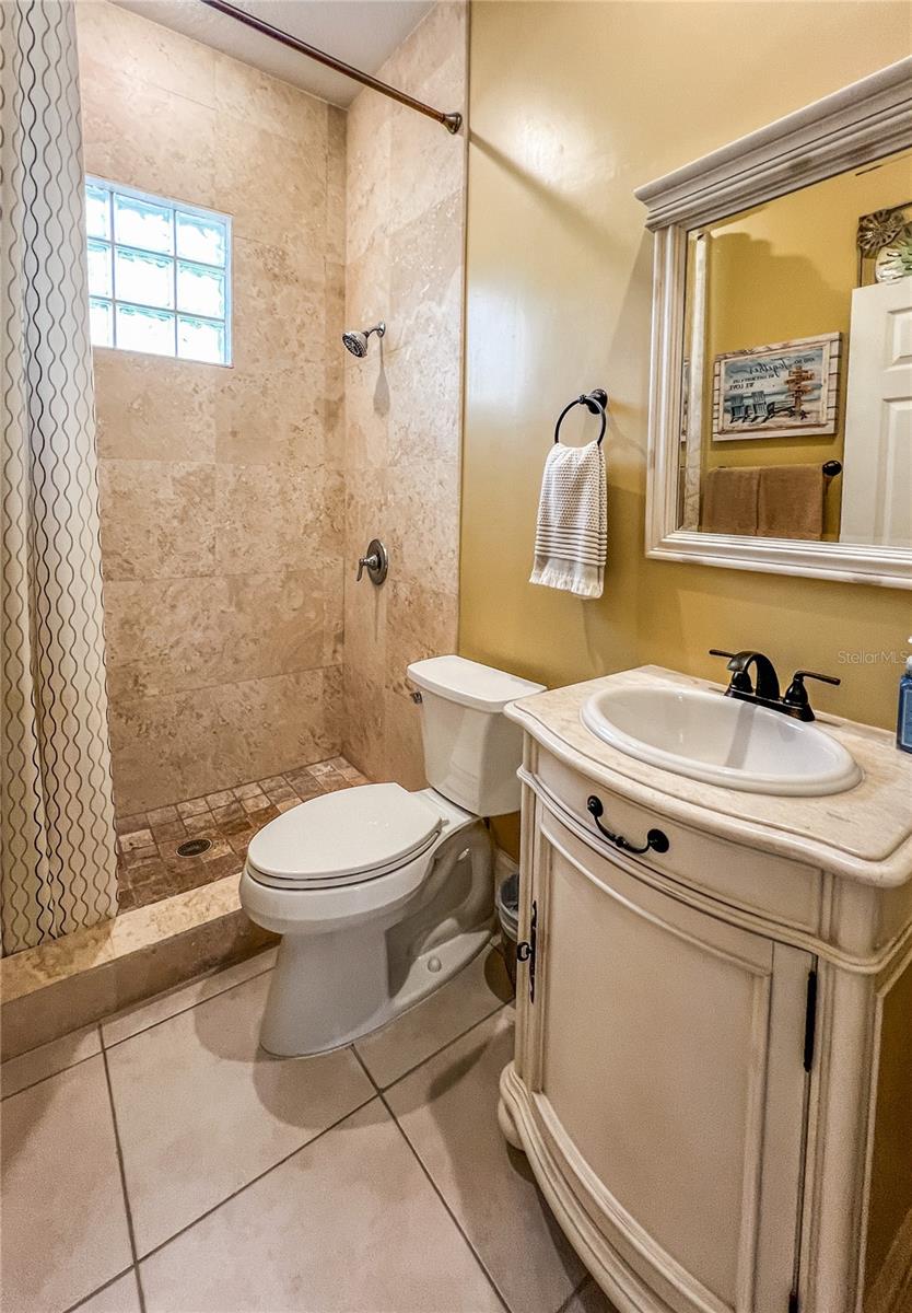 Image 51 of 95 For 8422 Shenandoah Run