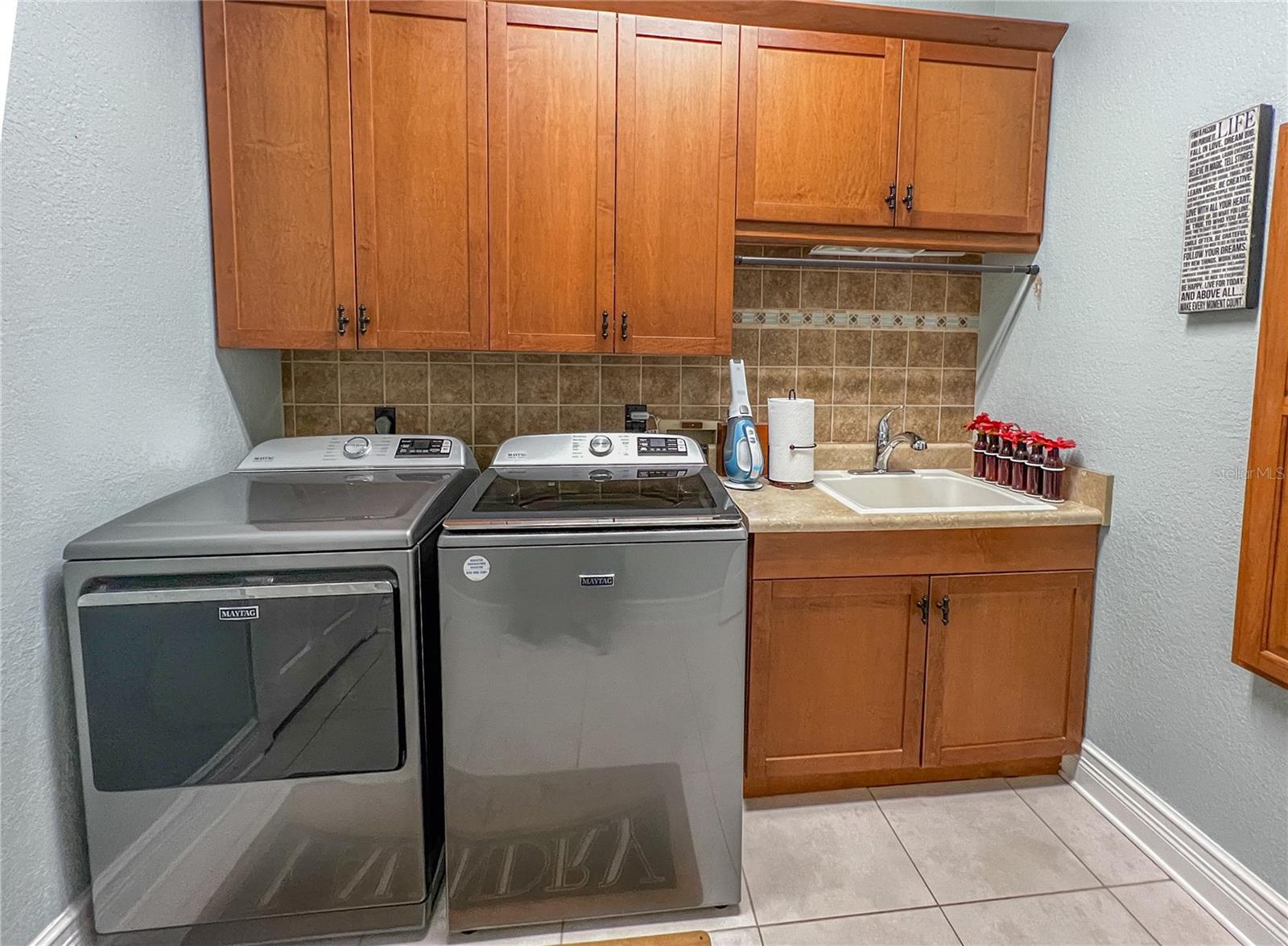 Image 9 of 95 For 8422 Shenandoah Run