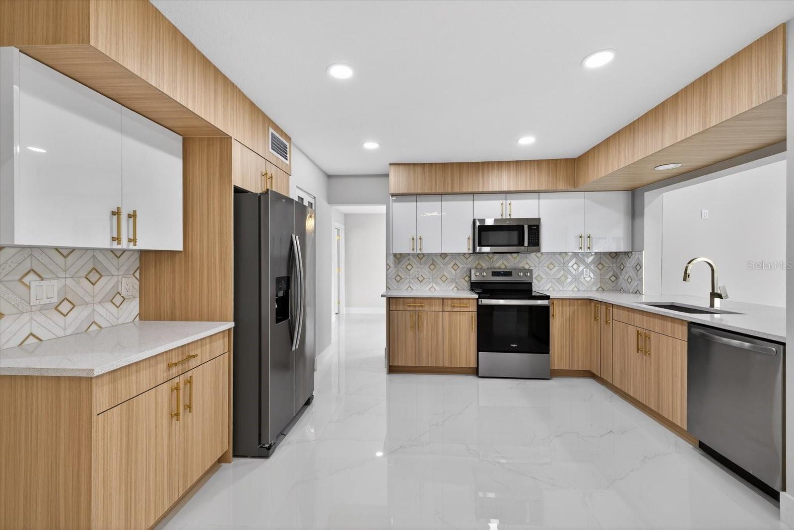 Image 15 of 58 For 7608 Palmbrook Drive