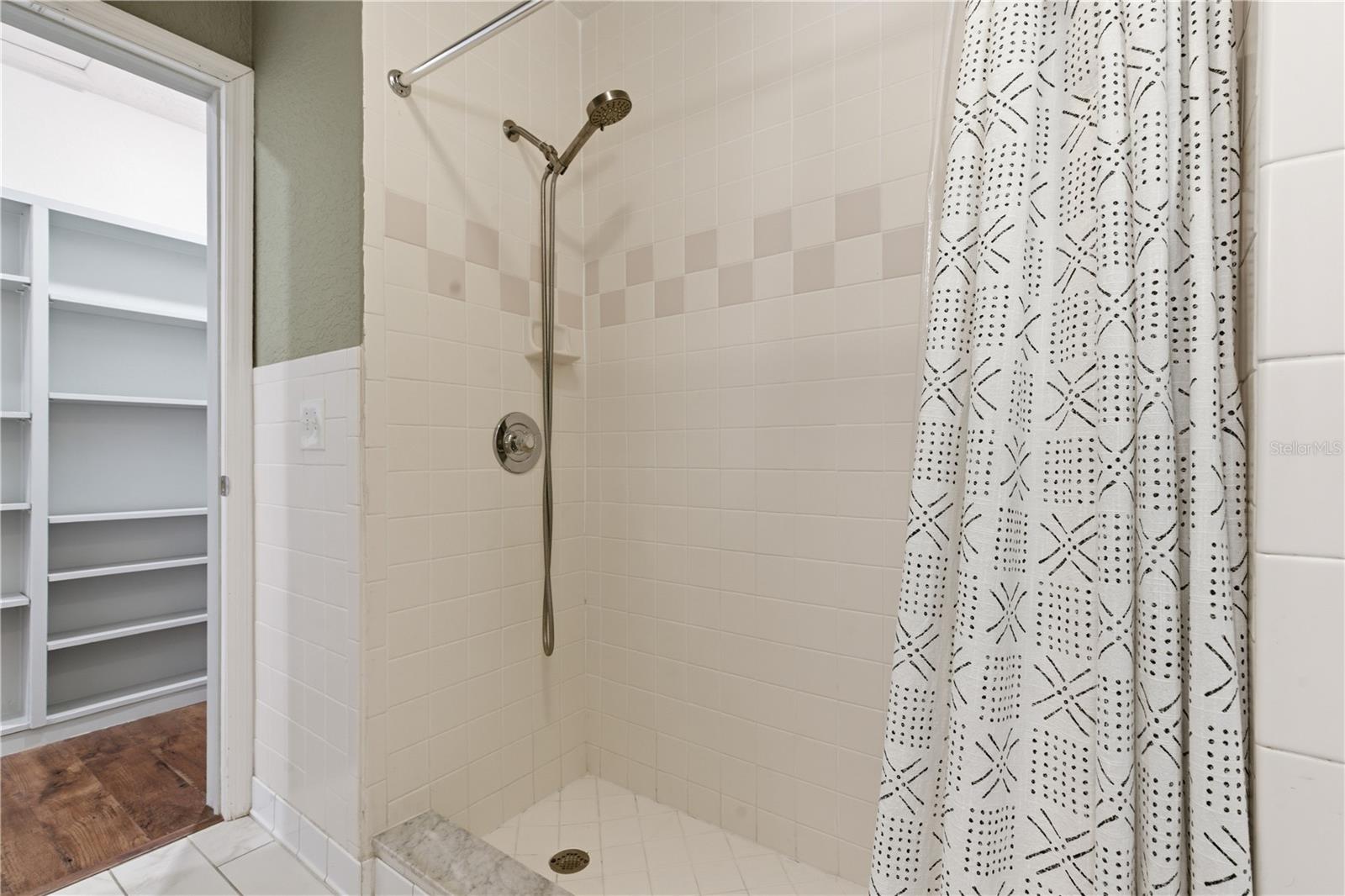 Image 21 of 36 For 1001 Willowbranch Avenue