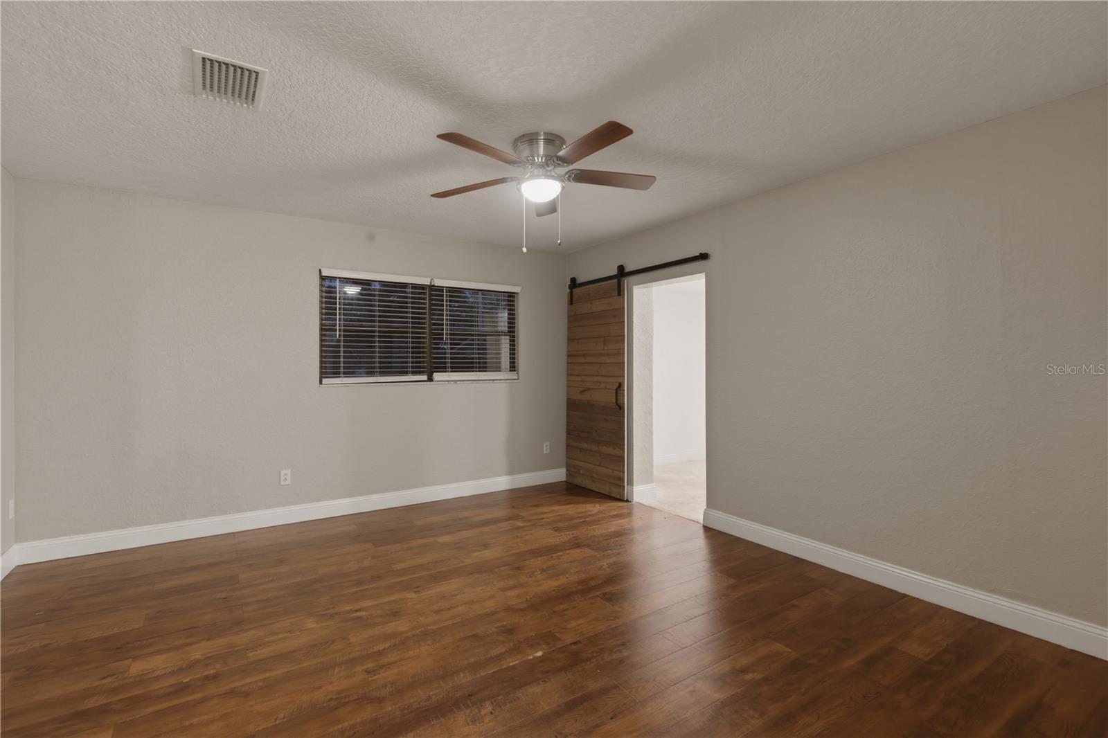 Image 28 of 36 For 1001 Willowbranch Avenue