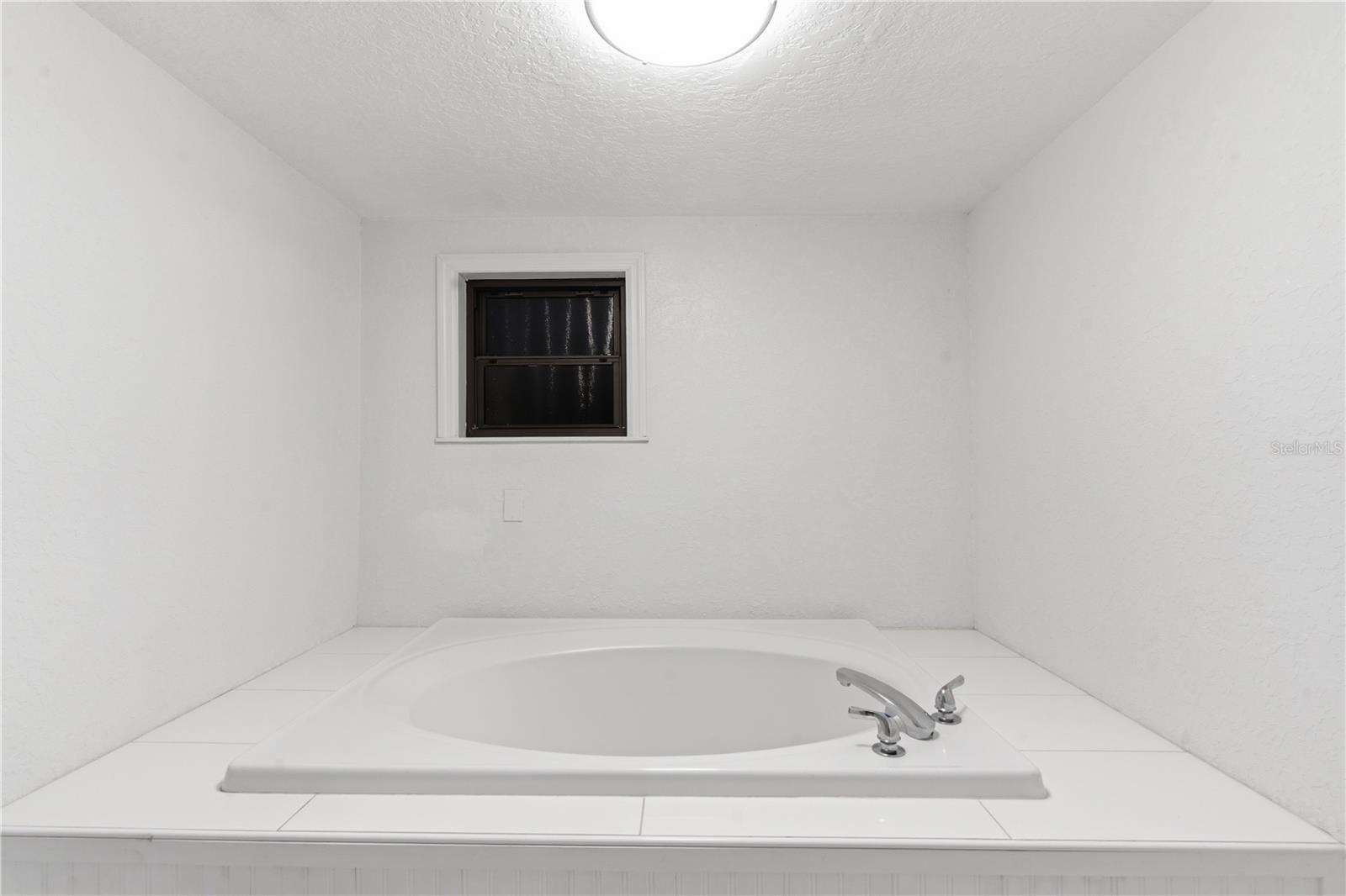 Image 32 of 36 For 1001 Willowbranch Avenue