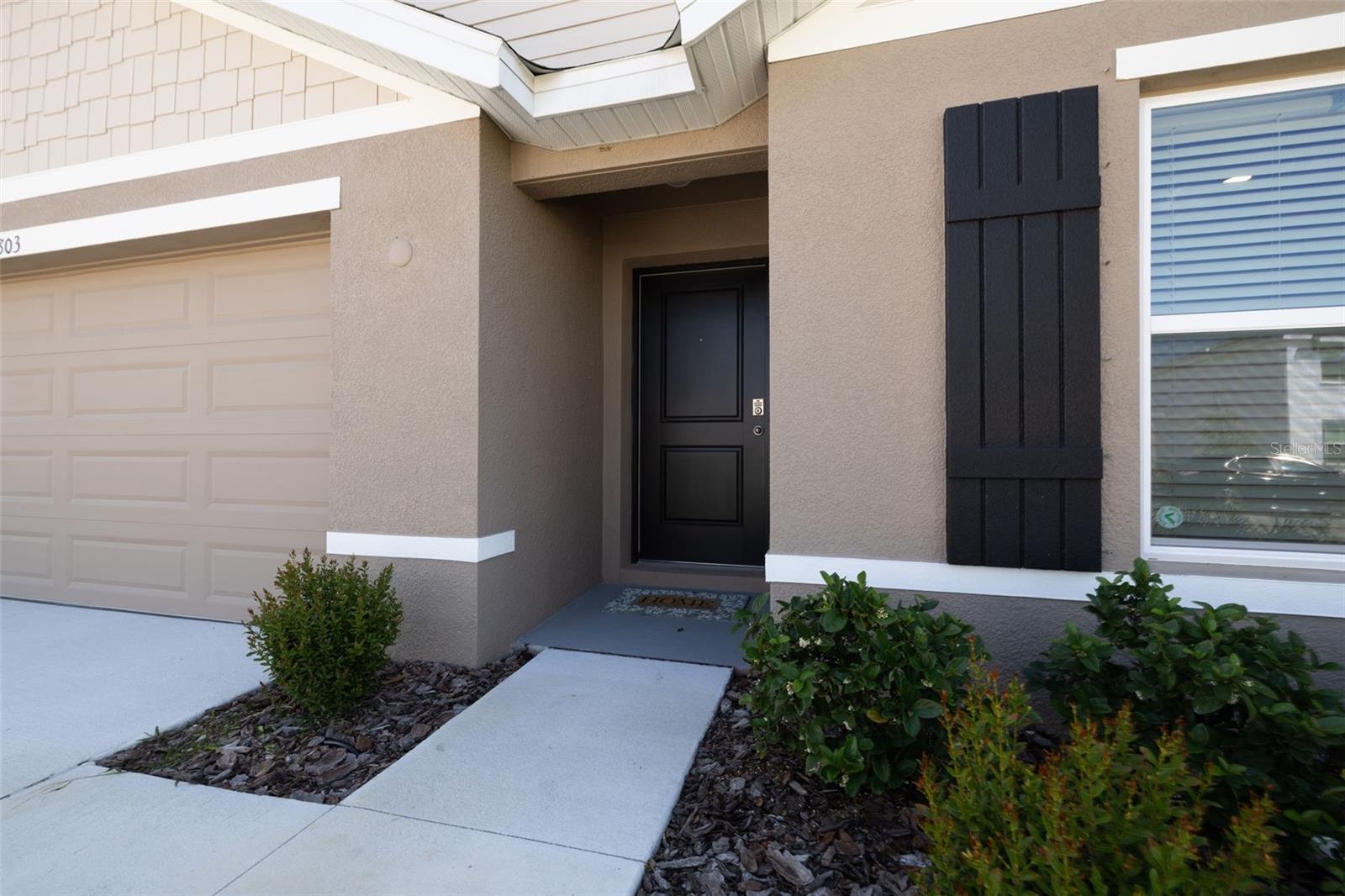 Image 14 of 38 For 803 Ace Outlaw Avenue