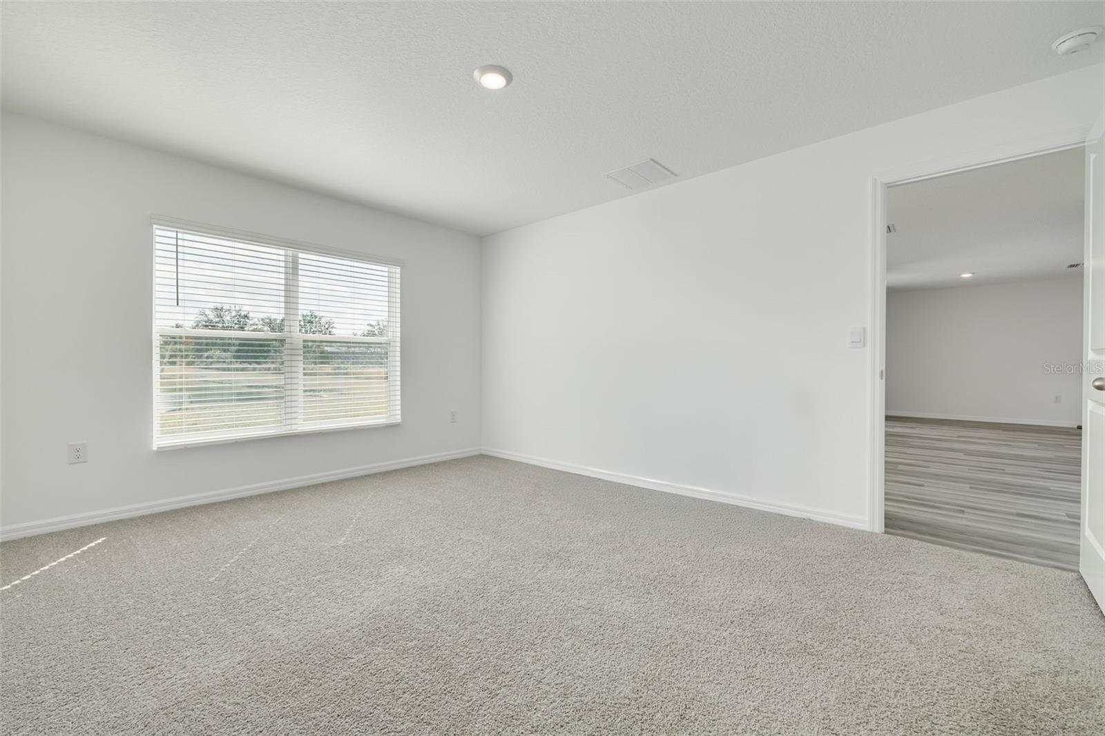 Image 20 of 38 For 803 Ace Outlaw Avenue