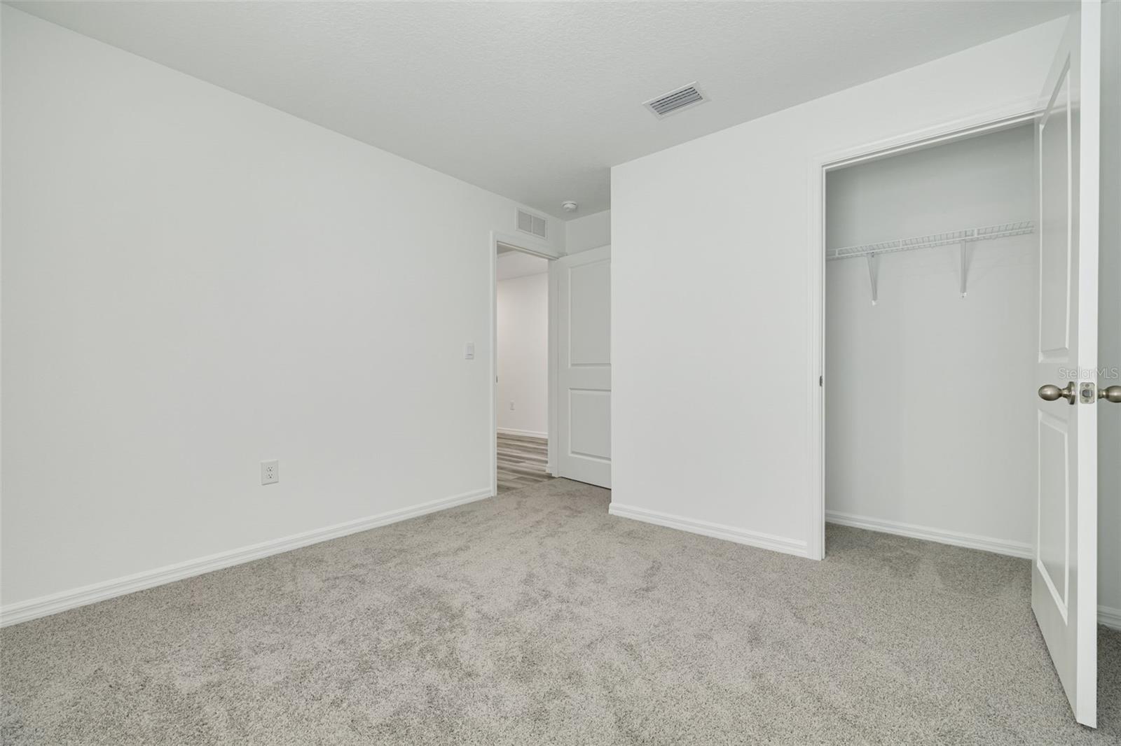 Image 27 of 38 For 803 Ace Outlaw Avenue