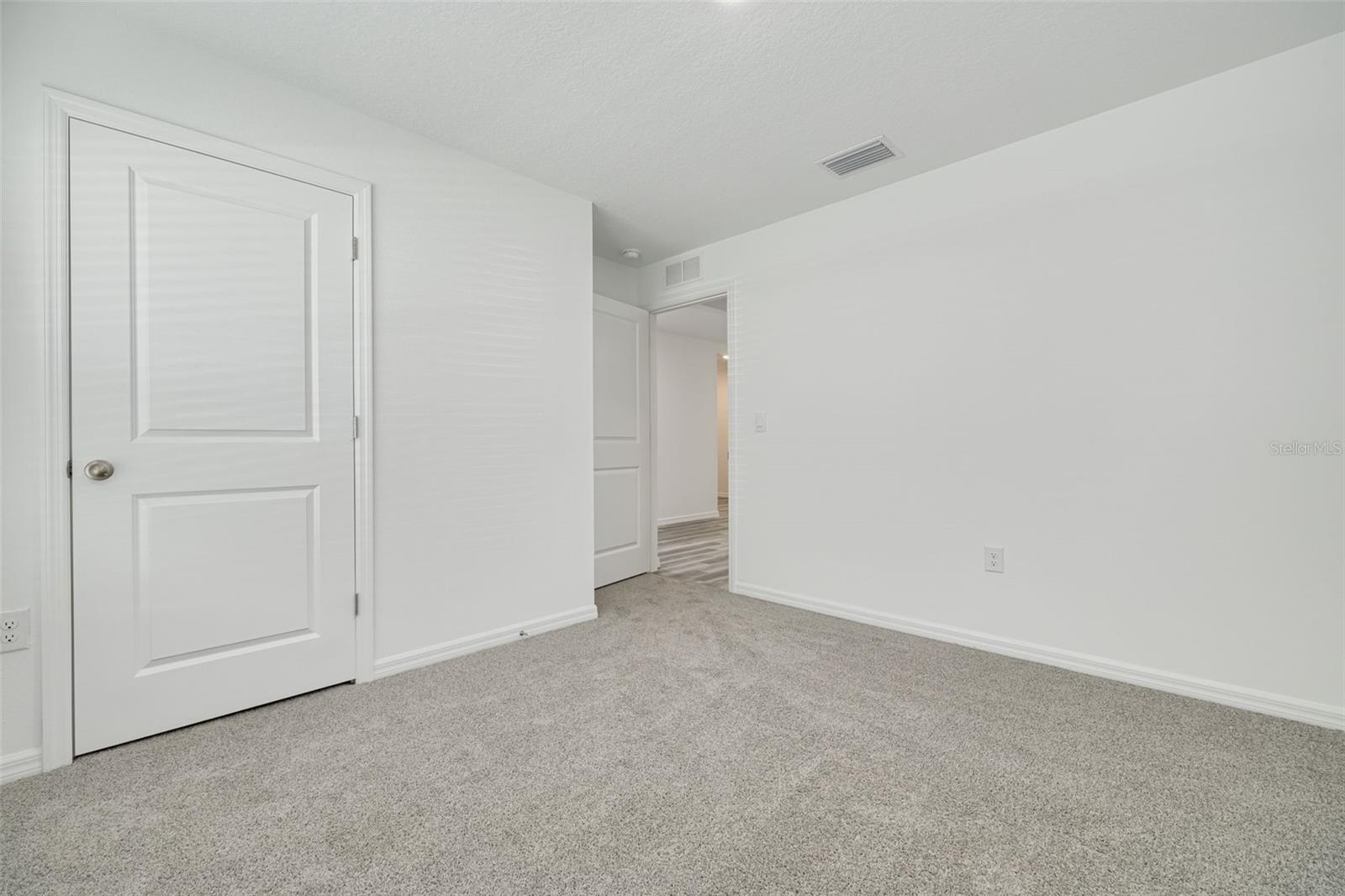 Image 29 of 38 For 803 Ace Outlaw Avenue