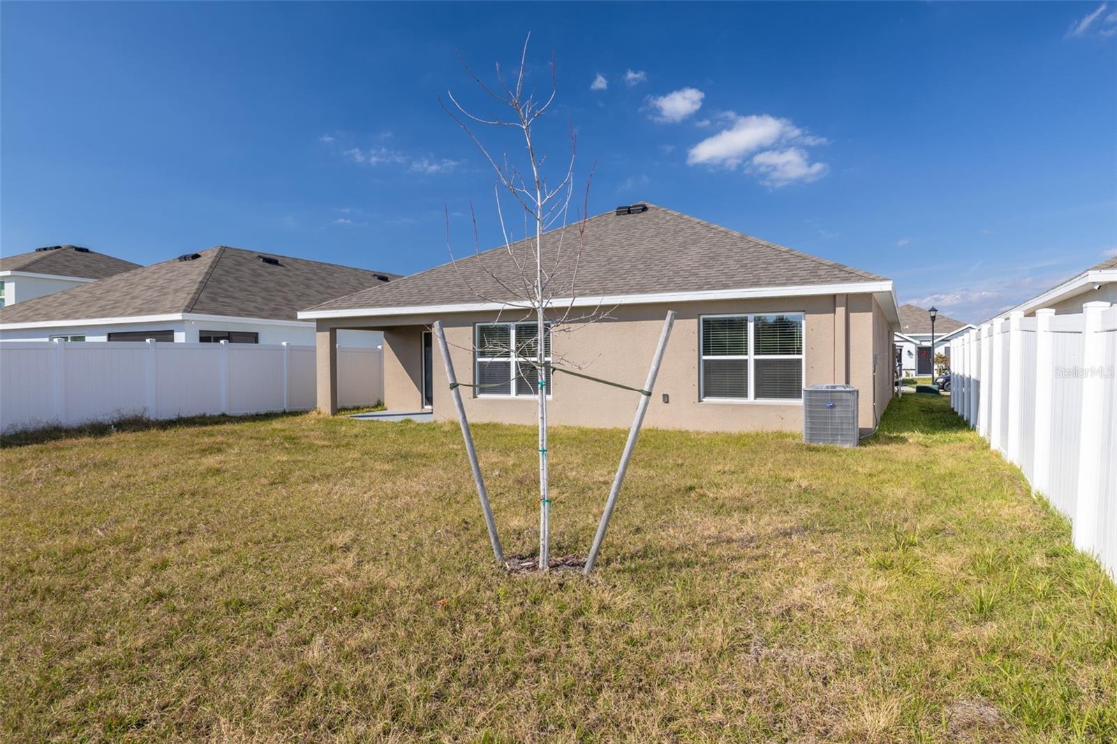 Image 32 of 38 For 803 Ace Outlaw Avenue