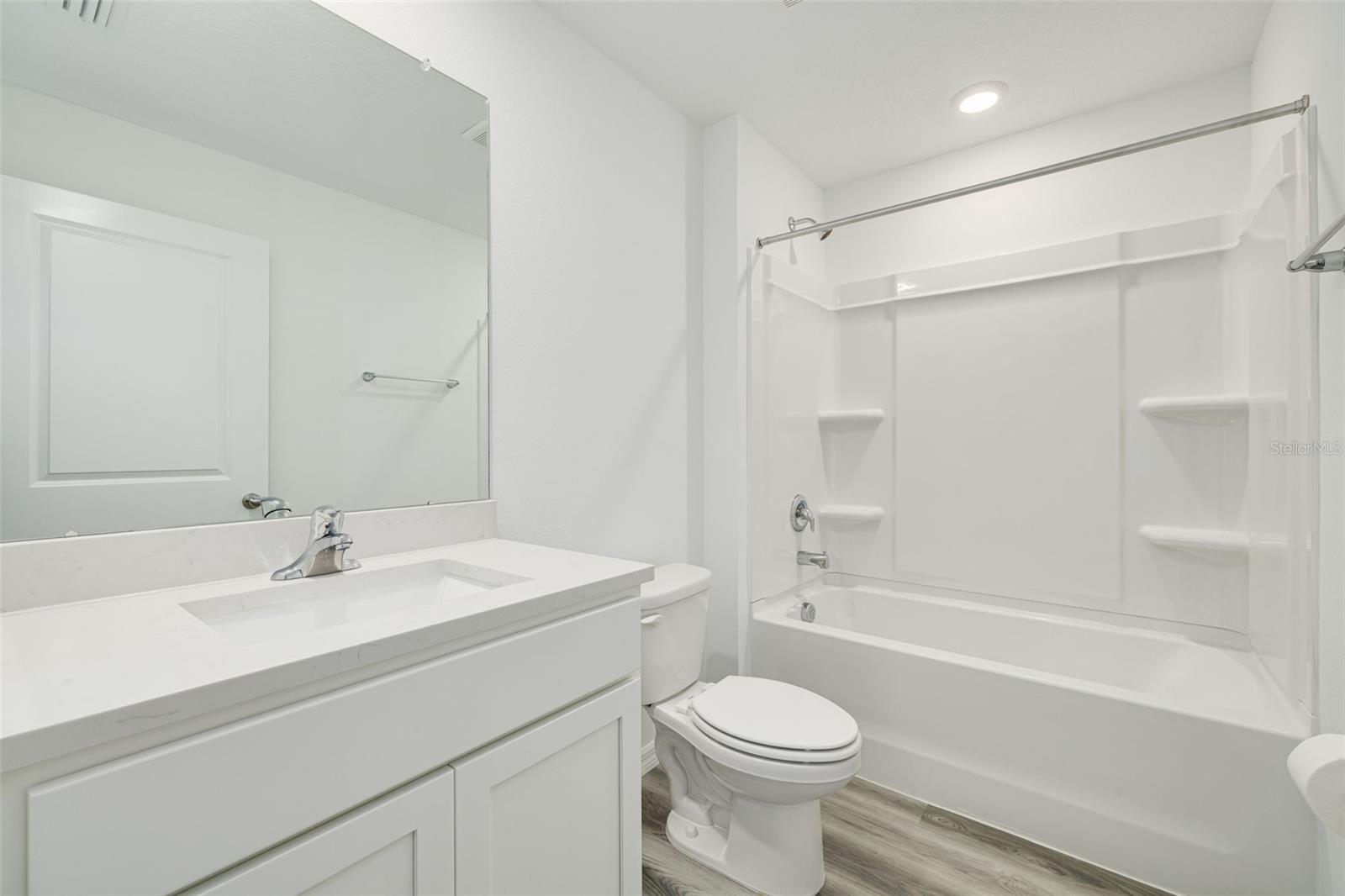 Image 6 of 38 For 803 Ace Outlaw Avenue