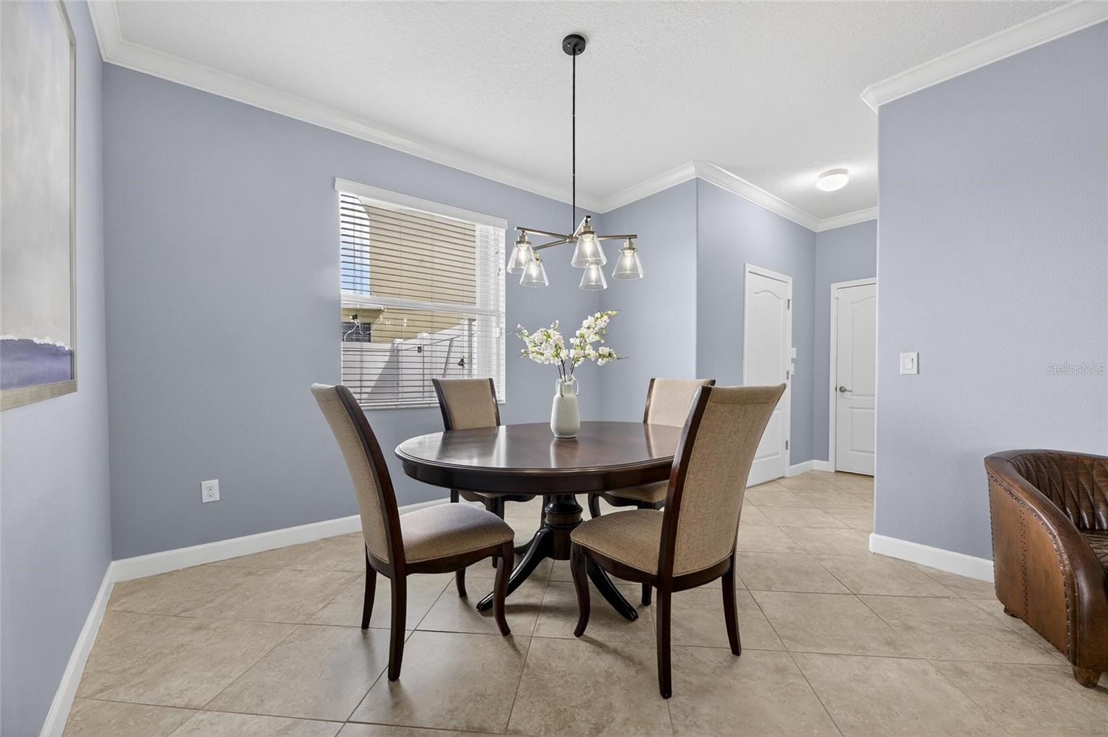 Image 11 of 100 For 12104 Echo Basin Cove