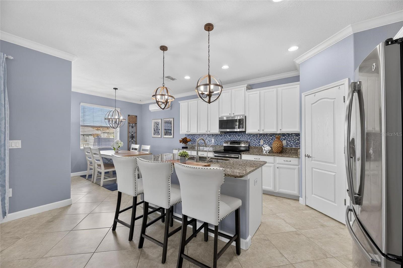 Image 17 of 100 For 12104 Echo Basin Cove