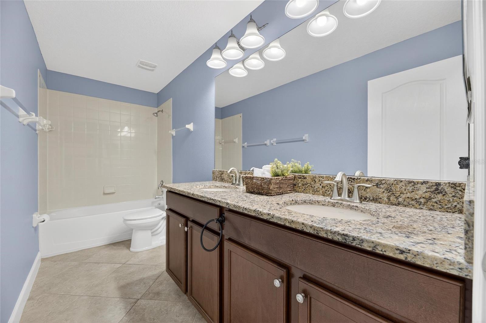 Image 57 of 100 For 12104 Echo Basin Cove