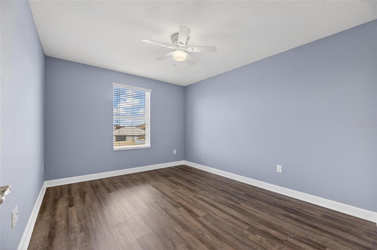 Image 60 of 100 For 12104 Echo Basin Cove