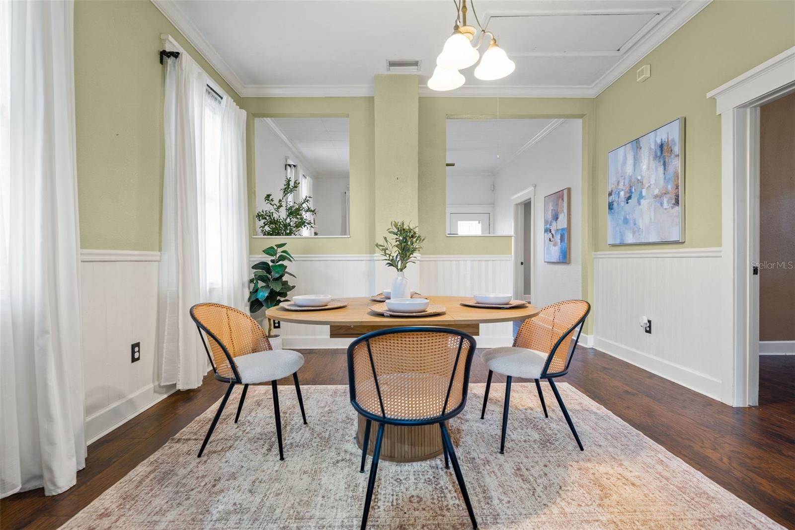 Image 12 of 25 For 816 Idlewild Avenue