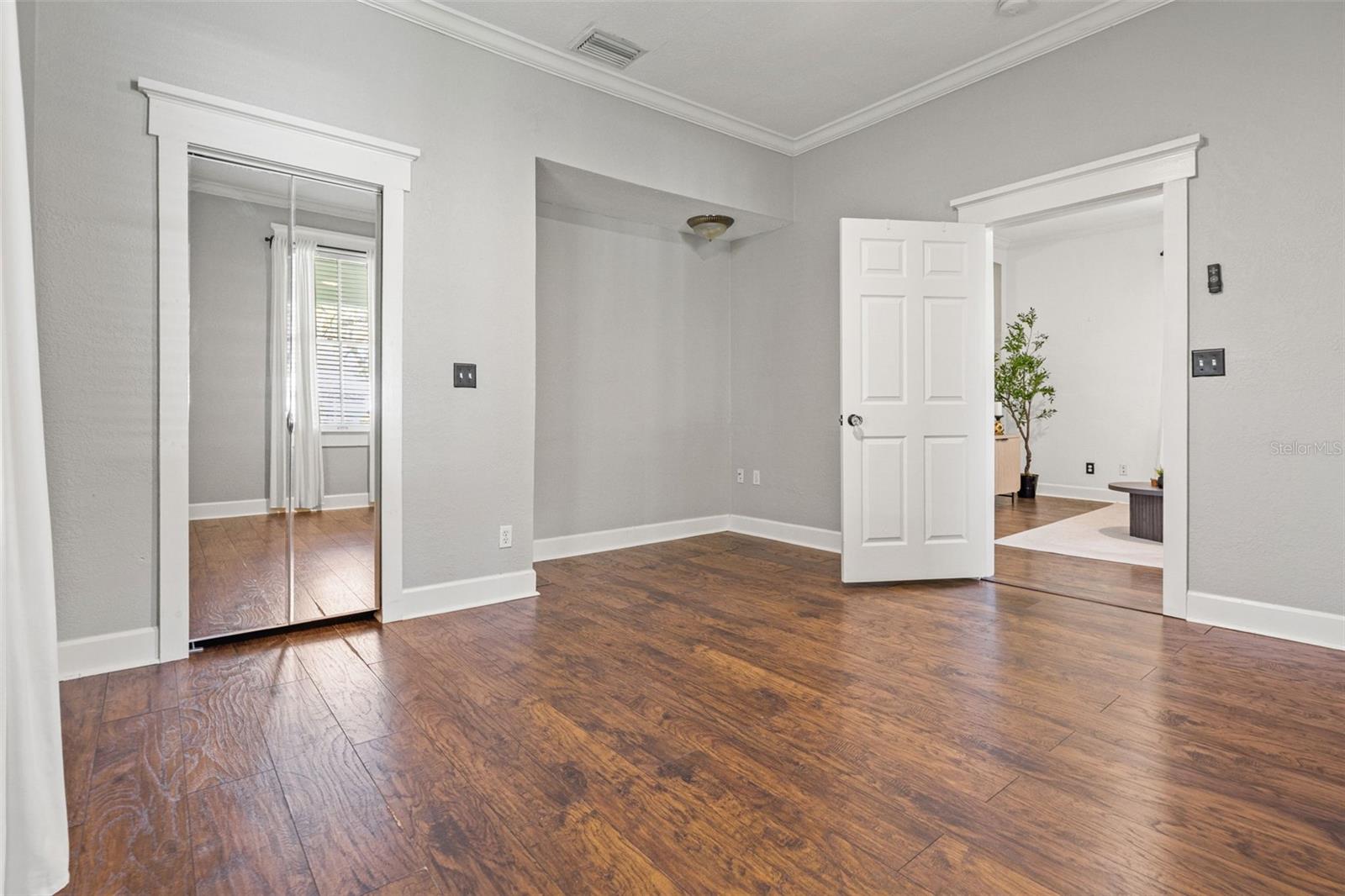 Image 13 of 25 For 816 Idlewild Avenue