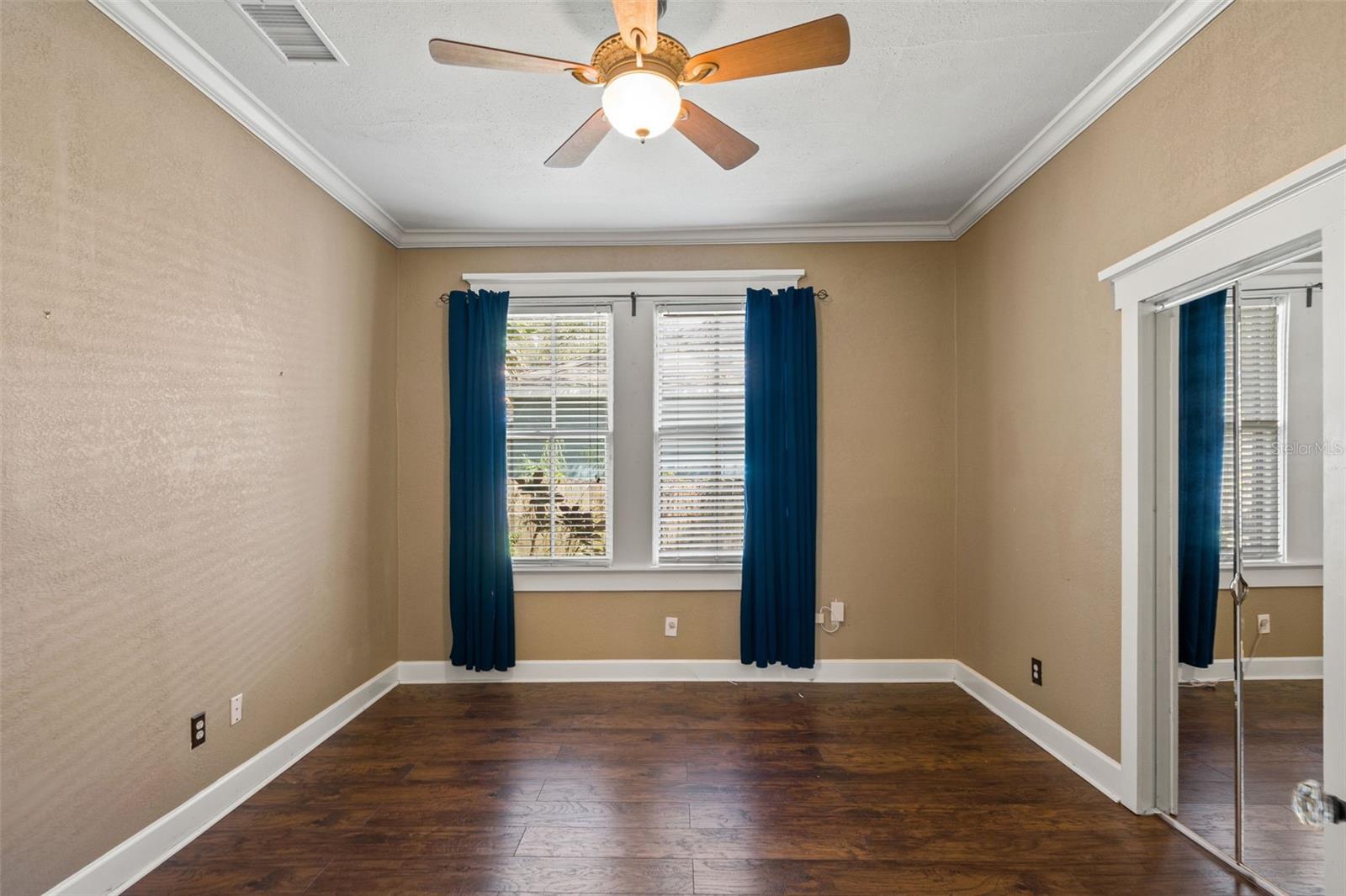 Image 16 of 25 For 816 Idlewild Avenue