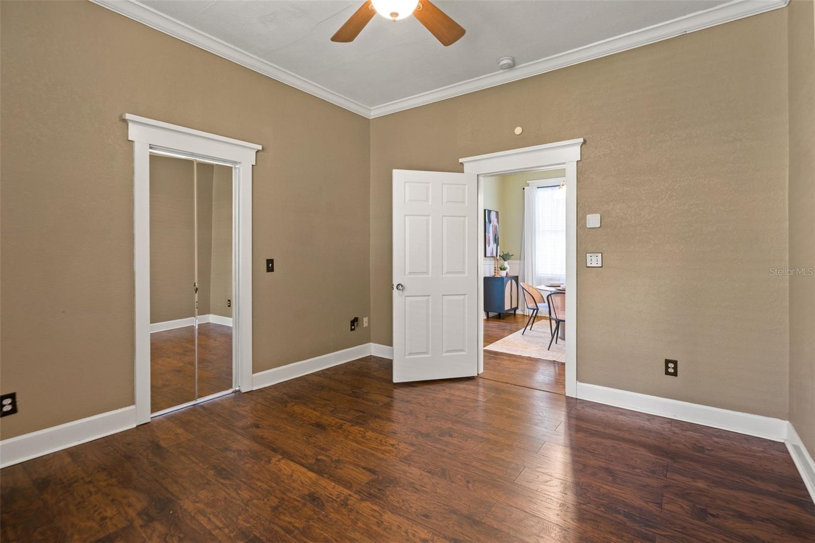 Image 17 of 25 For 816 Idlewild Avenue