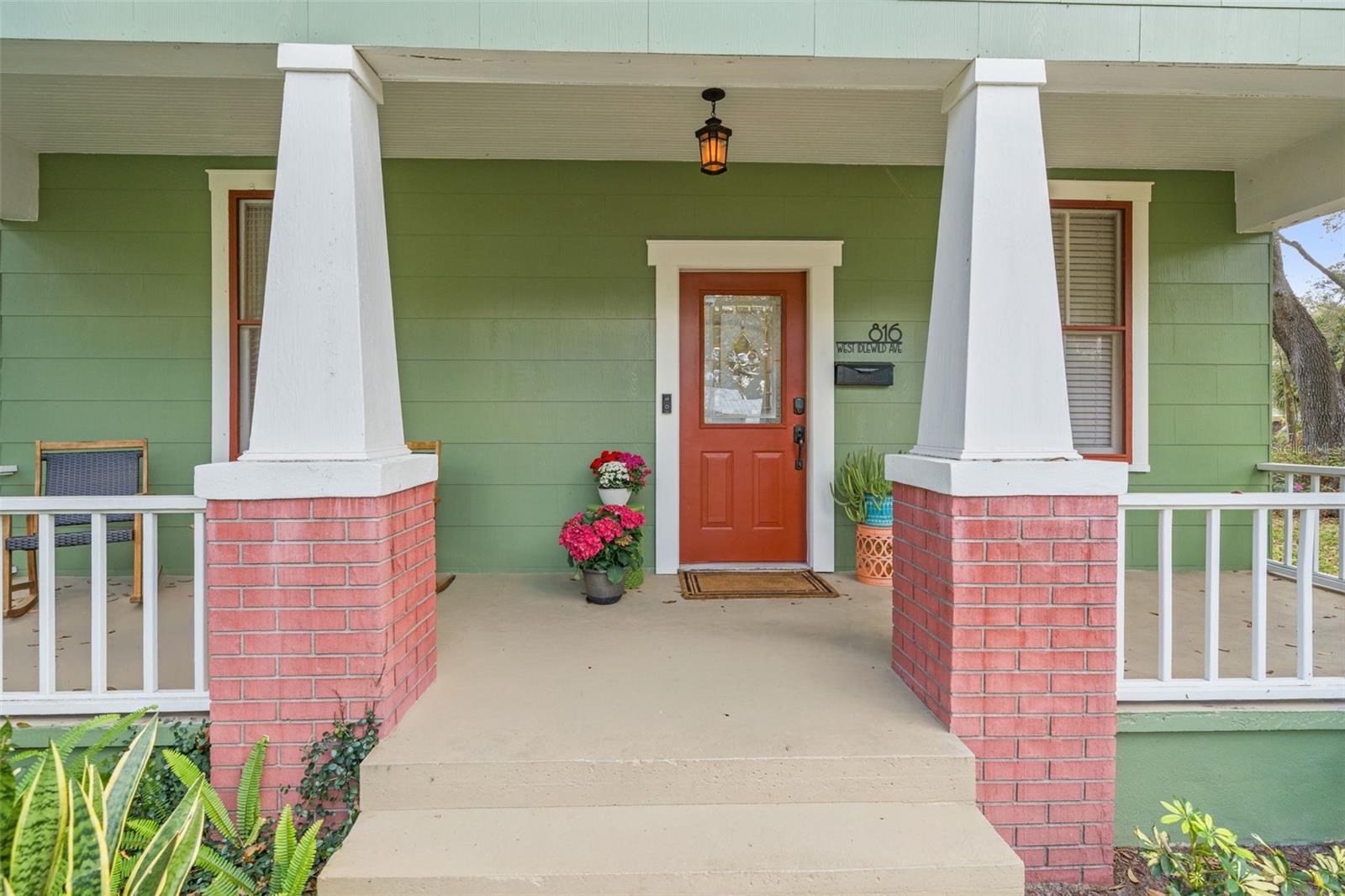 Image 2 of 25 For 816 Idlewild Avenue