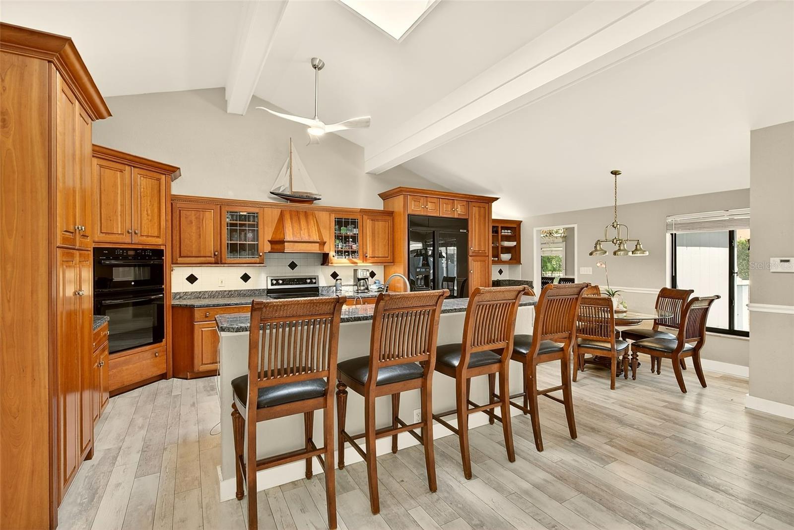 Image 10 of 86 For 1725 Long Bow Lane