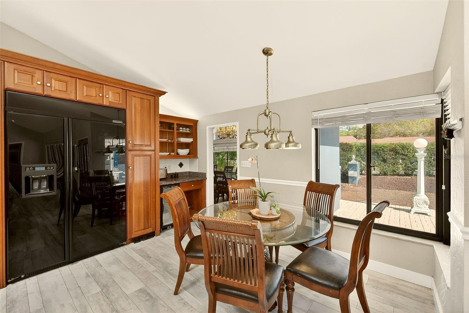 Image 18 of 86 For 1725 Long Bow Lane