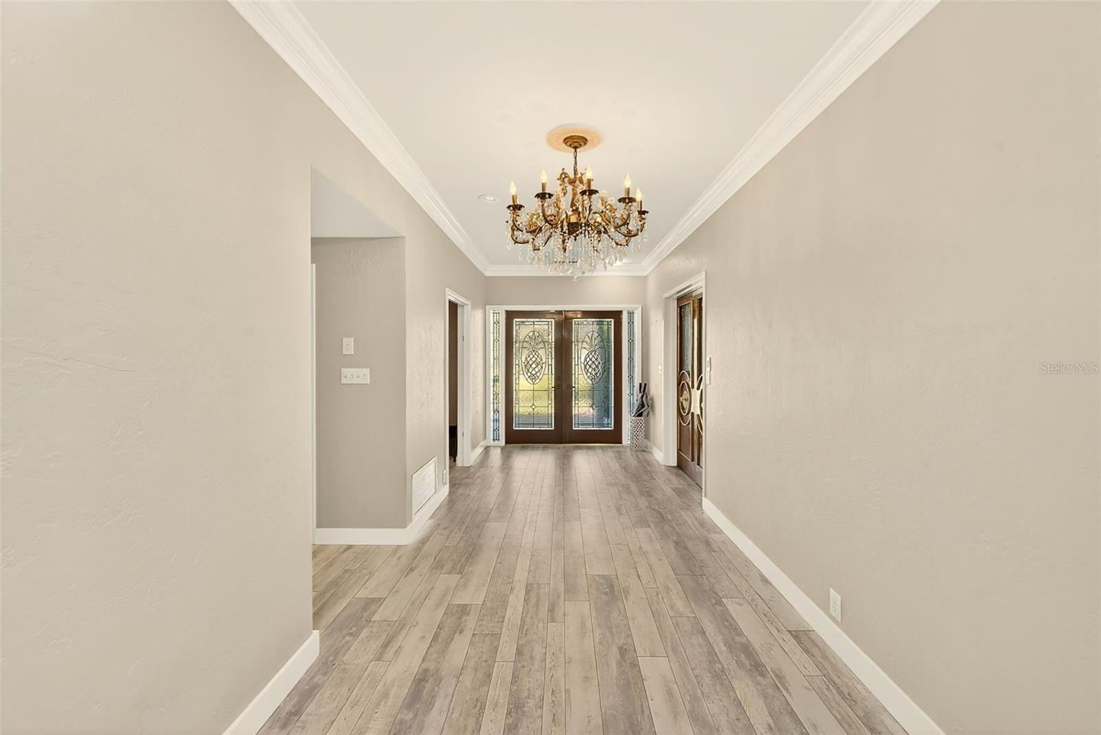 Image 2 of 86 For 1725 Long Bow Lane