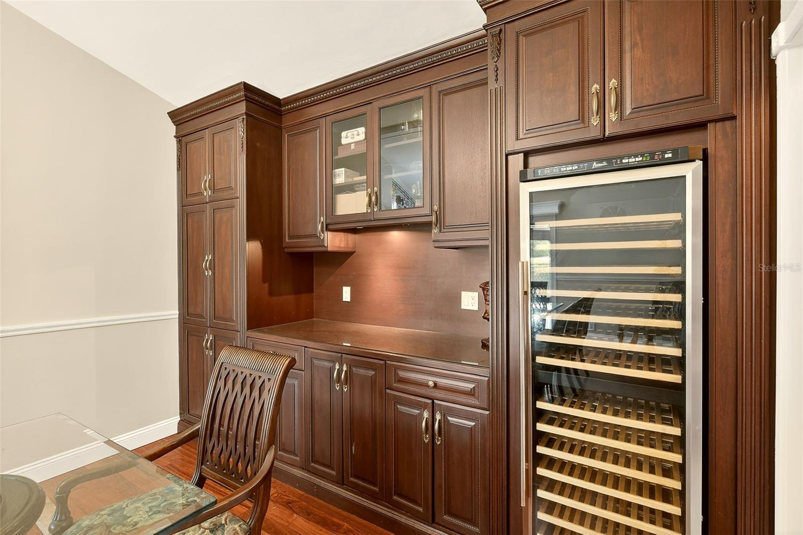 Image 22 of 86 For 1725 Long Bow Lane