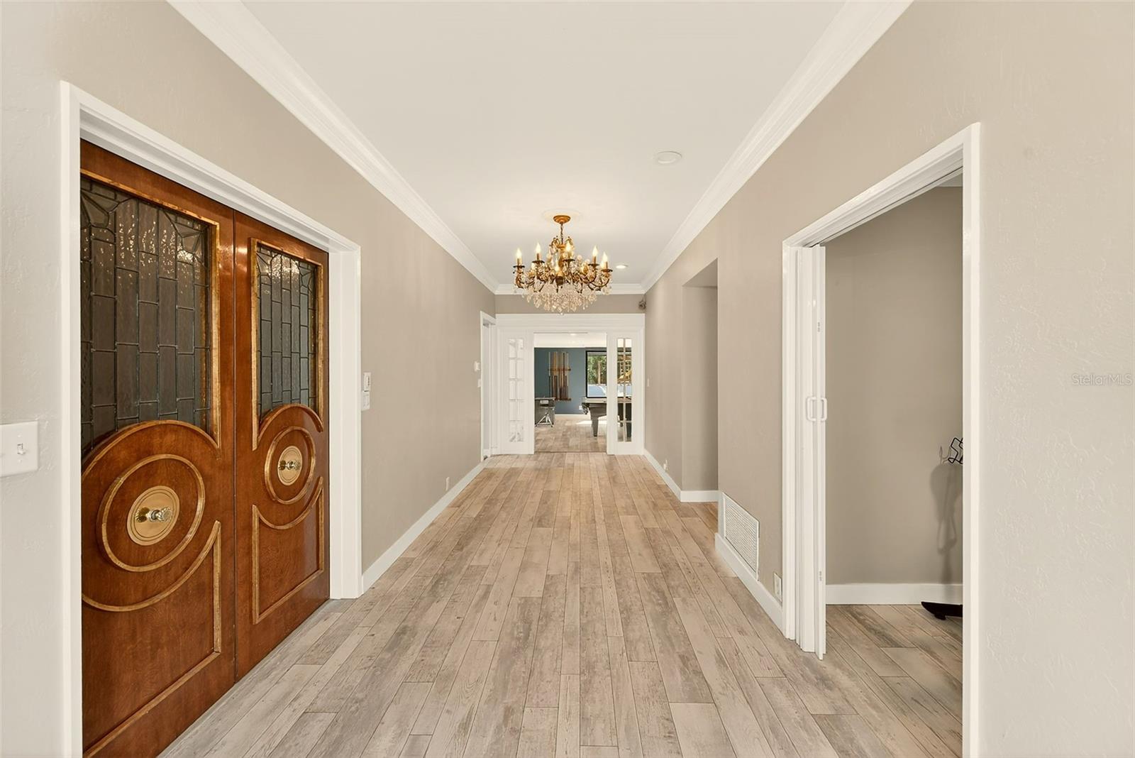 Image 3 of 86 For 1725 Long Bow Lane