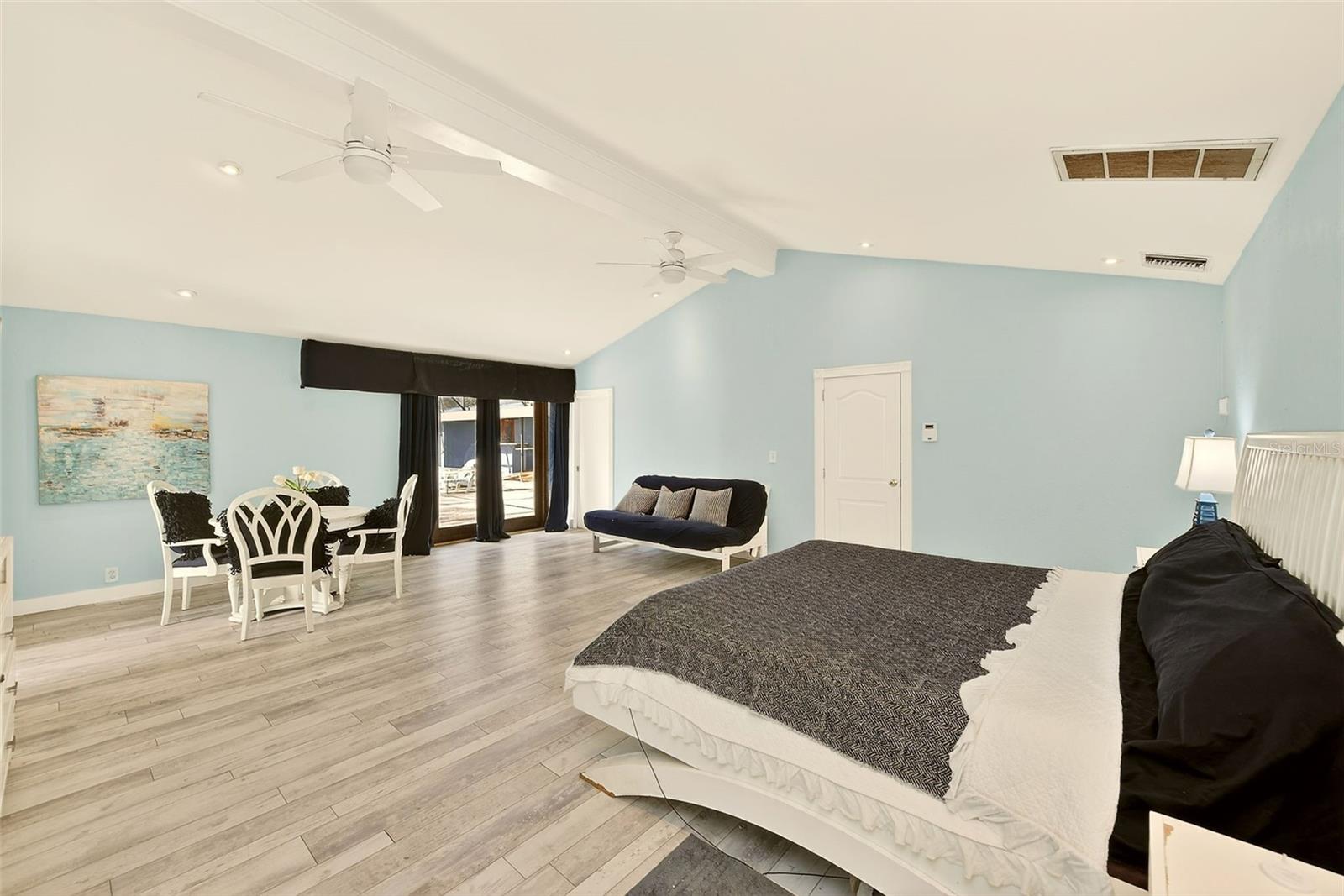 Image 31 of 86 For 1725 Long Bow Lane