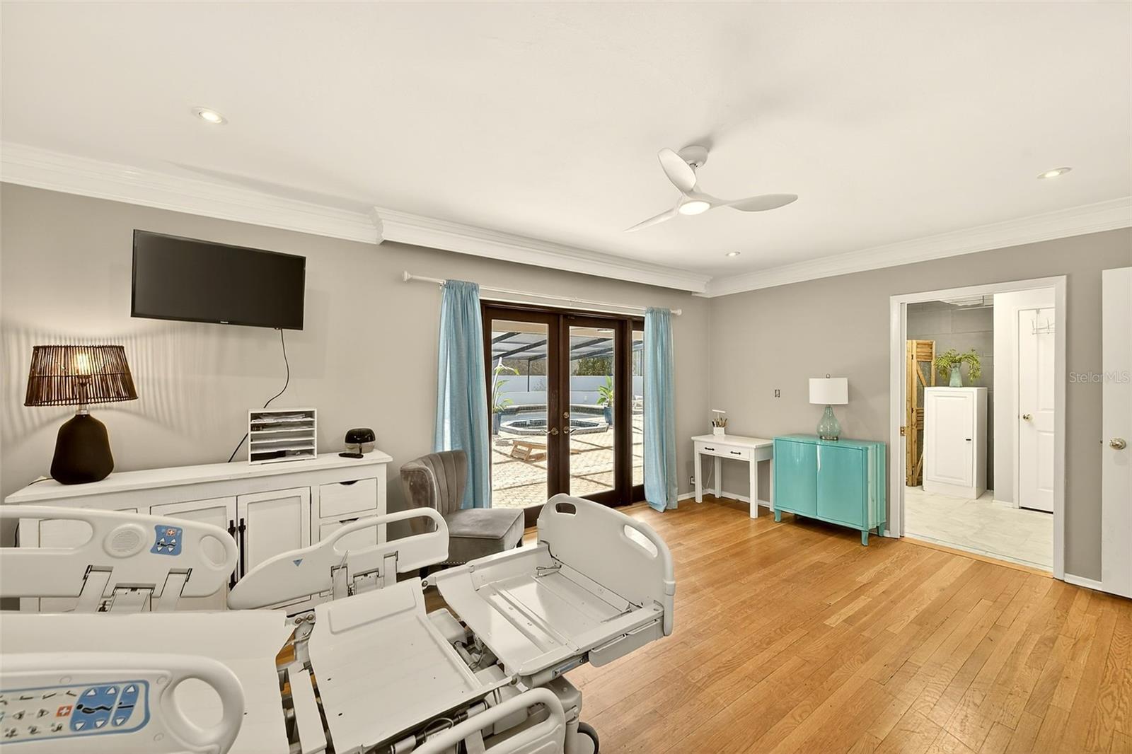 Image 42 of 86 For 1725 Long Bow Lane