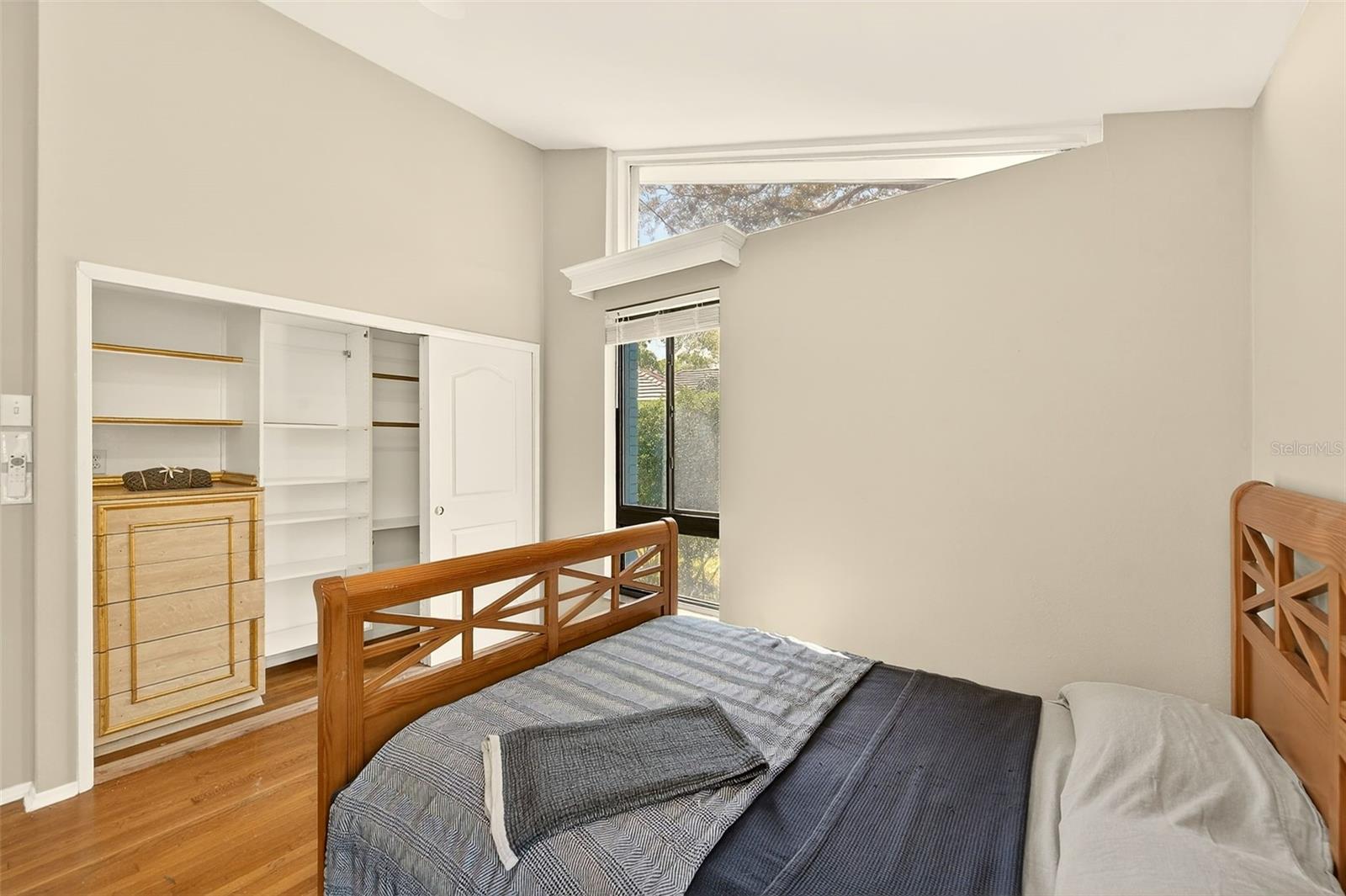 Image 45 of 86 For 1725 Long Bow Lane