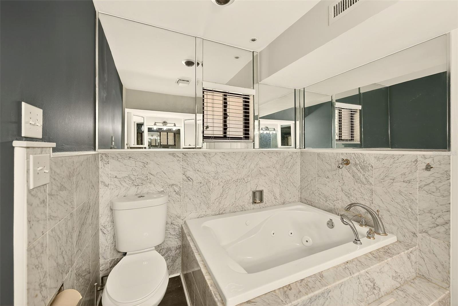 Image 51 of 86 For 1725 Long Bow Lane