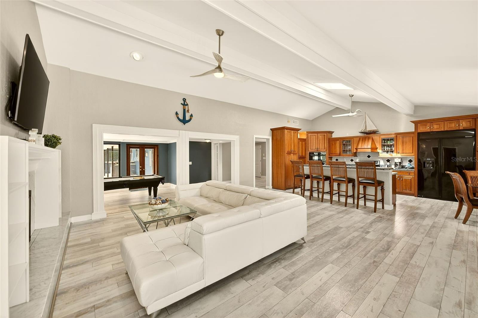 Image 6 of 86 For 1725 Long Bow Lane