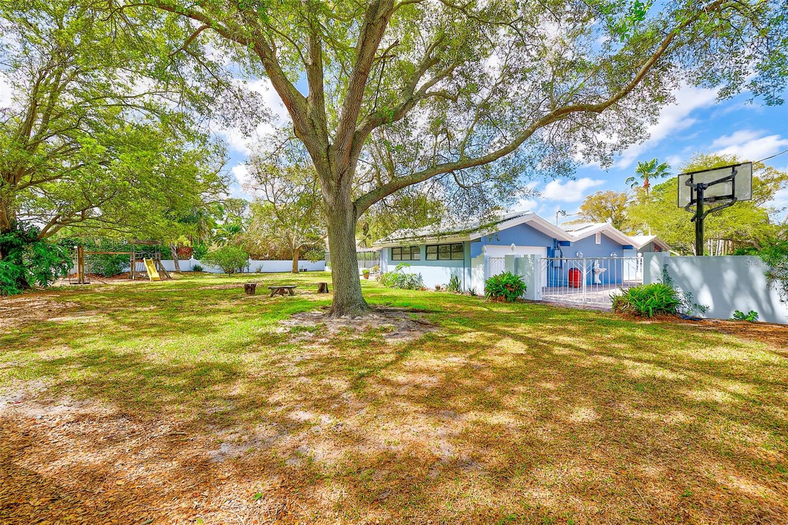 Image 68 of 86 For 1725 Long Bow Lane