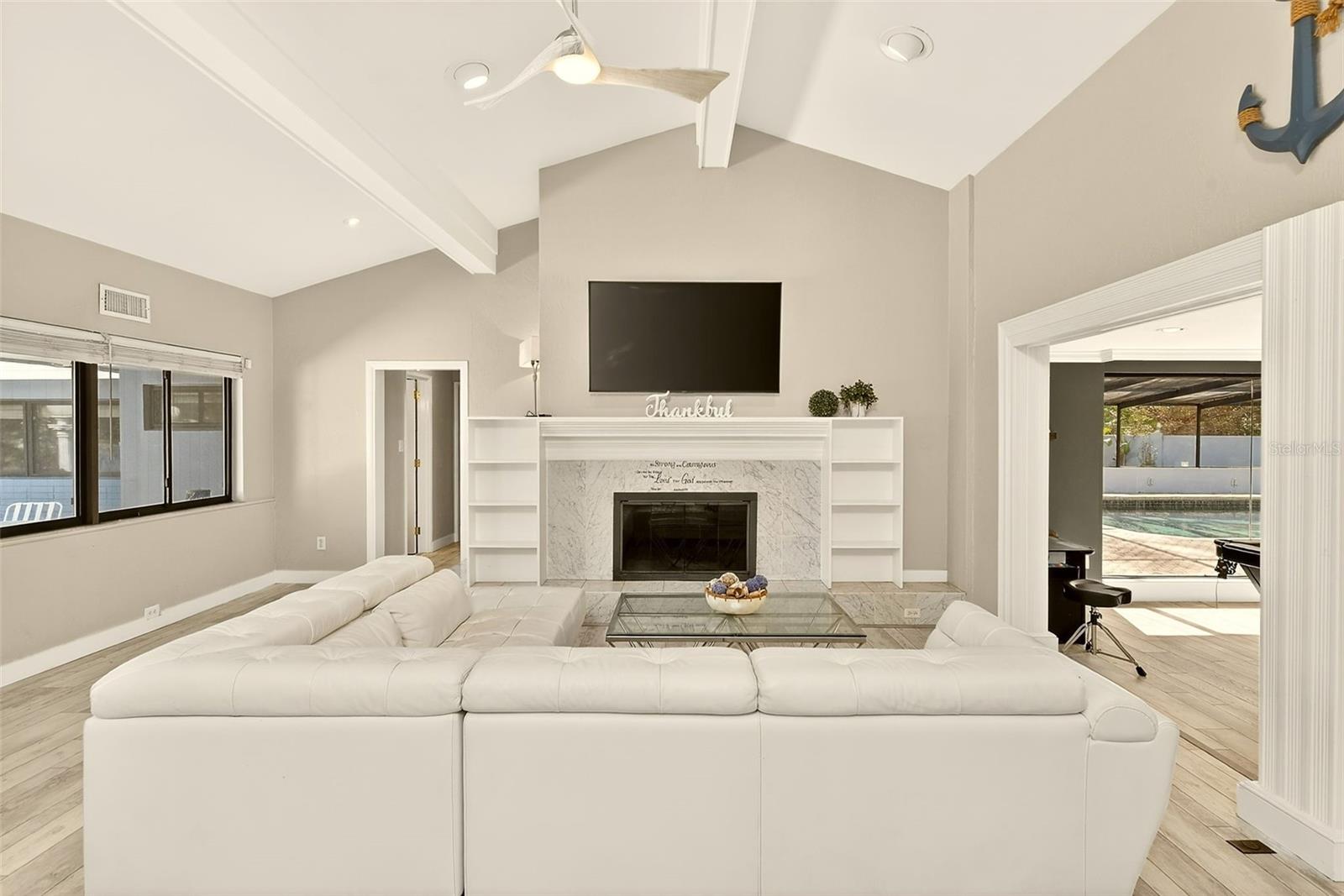 Image 8 of 86 For 1725 Long Bow Lane