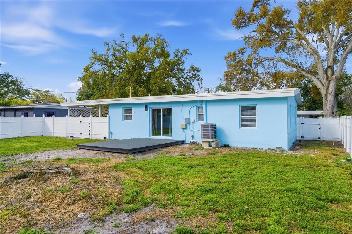 Image 47 of 53 For 4398 Neptune Drive Se