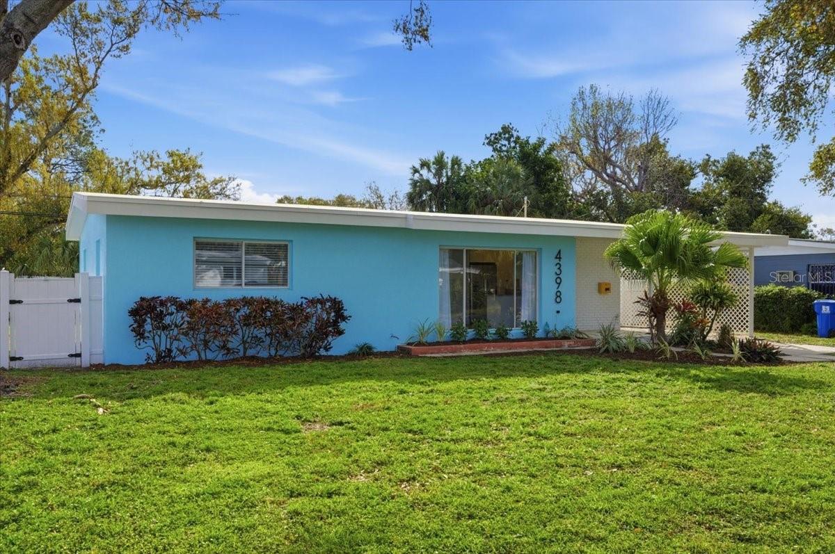 Image 53 of 53 For 4398 Neptune Drive Se